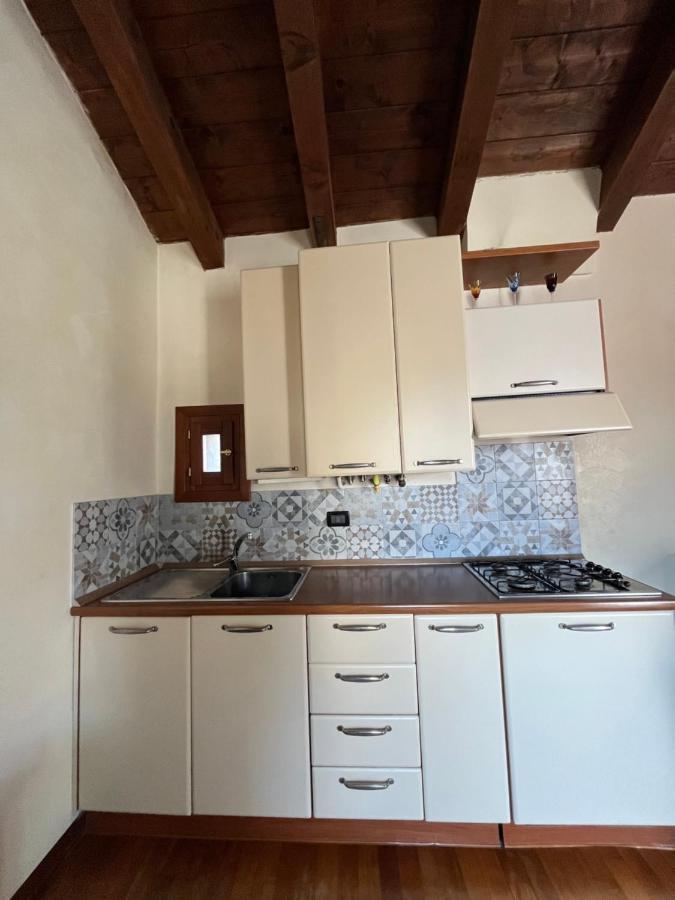 Romantic Rialto Apartment Veneza Exterior foto