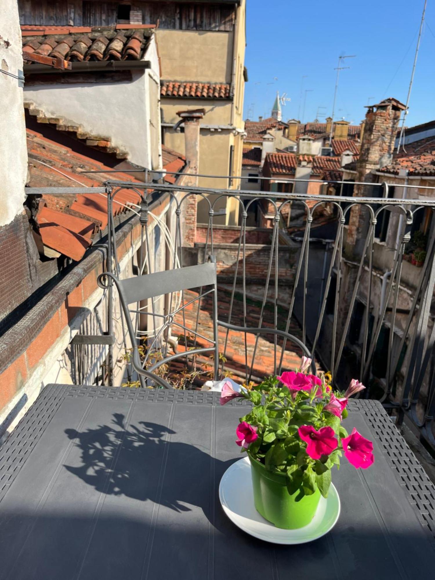 Romantic Rialto Apartment Veneza Exterior foto